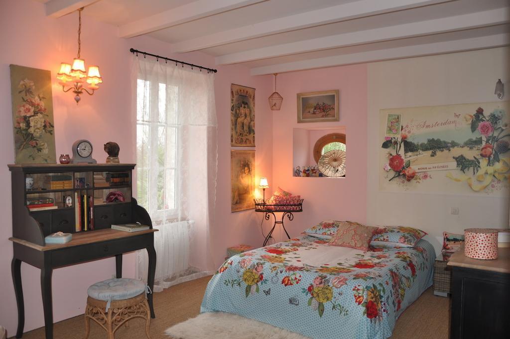 La Maison De Rose Bed & Breakfast Brossac ห้อง รูปภาพ